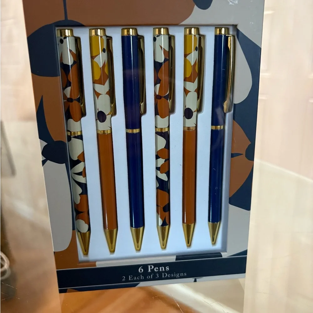 - Beautiful 3 Different Designs Lady  Jayne Ltd  6 Pen Stylos